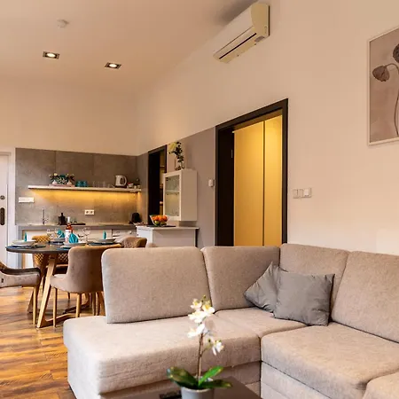 Andrassy Heritage Deluxe Βουδαπέστη