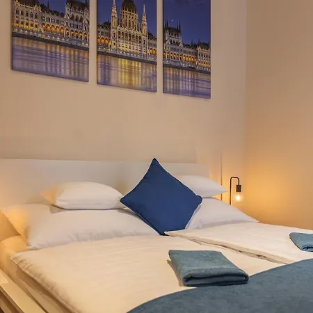 Andrassy Heritage Deluxe Apartamento