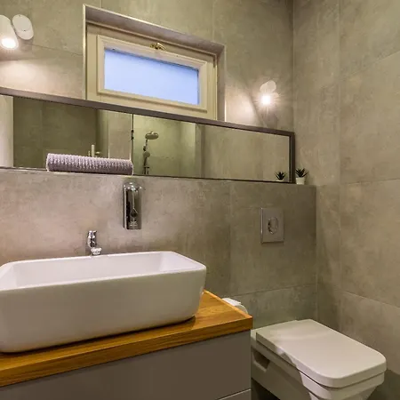 公寓 Andrassy Heritage Deluxe 布达佩斯